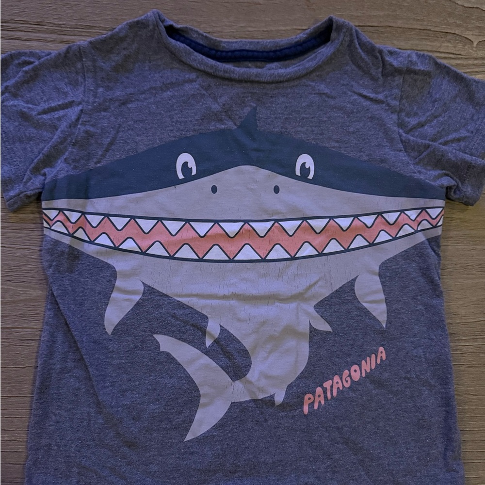 Patagonia Kids Shark Tee - Dark Gray